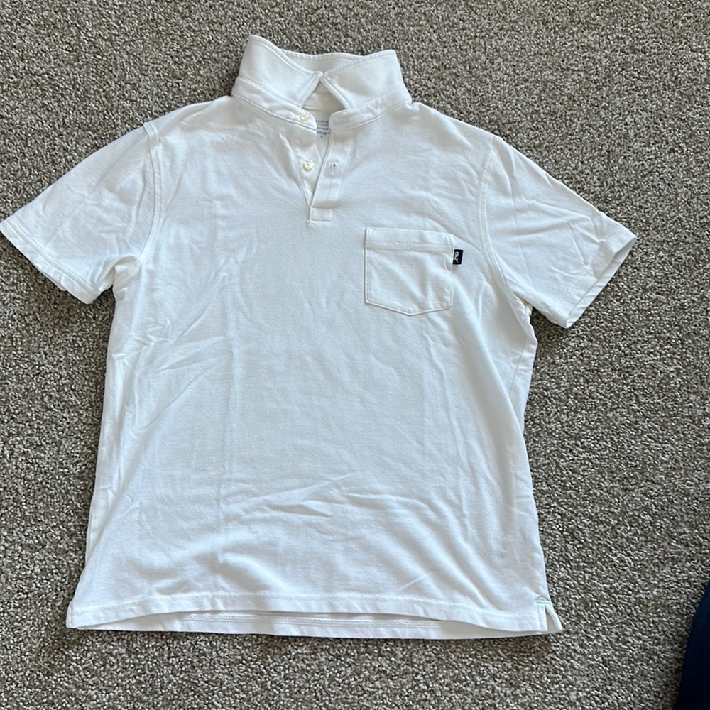 Men’s Vineyard Vines polo
